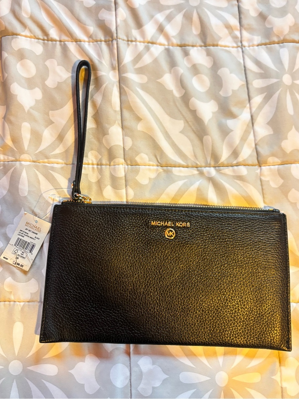 michael kors wristlet
